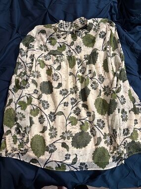 Zac & Rachel Cream Blouse with Olive Green Floral Print